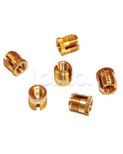 Втулка забивная с внутренней резьбой M6 (10 шт/уп) DKC 501007 в Пятигорске Крепеж: Дюбели, шурупы, саморезы Pintop.ru