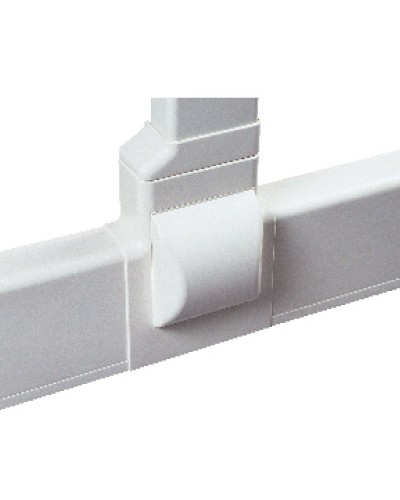 Тройник для плинтусного короба 100х40 мм с отводом на короб 90х40 мм, белый DKC AIR10047 в Пятигорске Повороты, муфты, тройники Pintop.ru