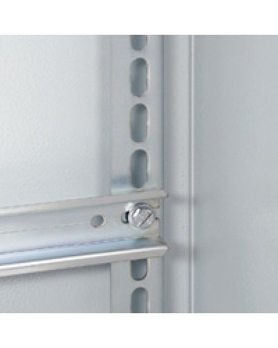 Стойки профил. 400 Legrand 036151 в Пятигорске Аксессуары для стоек и шкафов Pintop.ru