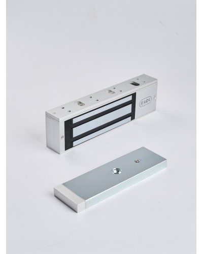 R-Lock RL-EM500-LSS - Электромагнитный замкок, 500кг, DC12/24B, цвет серебристый сатинированный алюминий RAL 7047, два датчика втроены в корпус замка: датчик Холла и магнито-контактный датчик в Пятигорске Электромагнитные замки Pintop.ru