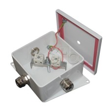 Коробка монтажная огнестойкая Гефест КМ-О (8к*6,0)-IP66-120х120, шесть вводов